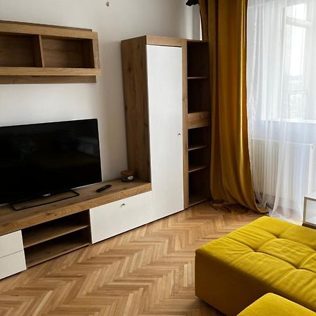 Condo Dorobanti Букурещ Екстериор снимка